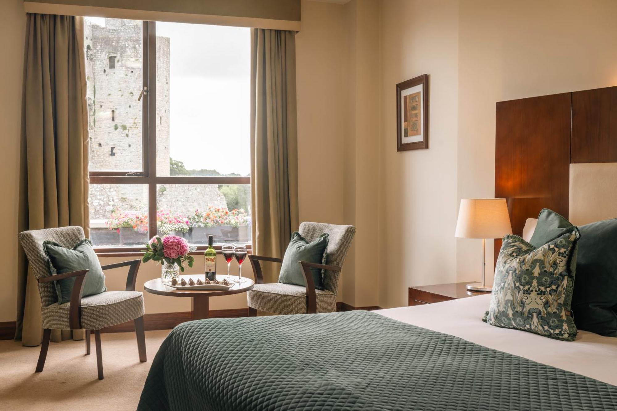 Trim Castle Hotel Εξωτερικό φωτογραφία