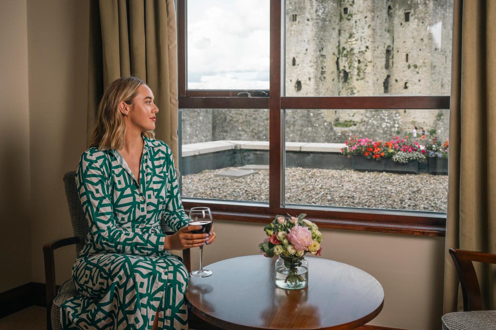 Trim Castle Hotel Εξωτερικό φωτογραφία